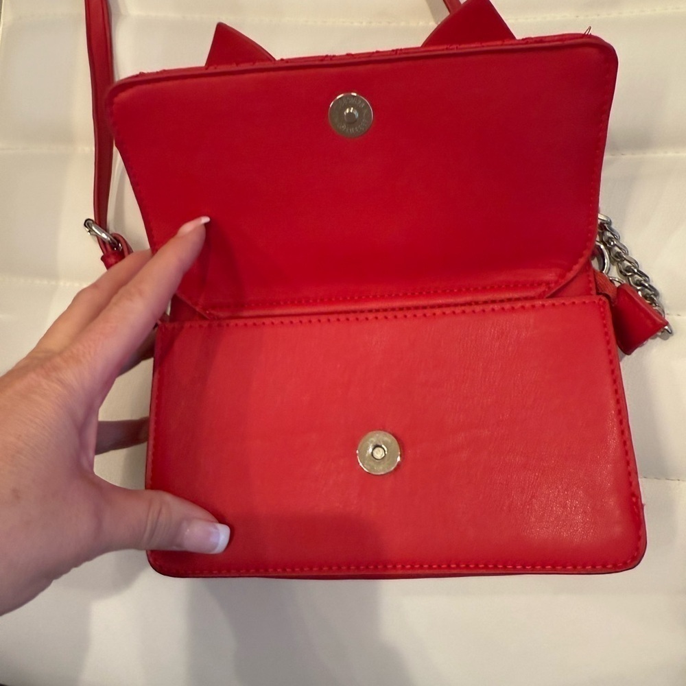 Betsey Johnson adorable red clutch/crossbody bag - Picture 9 of 11